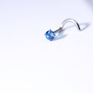 crystal sapphire Nose Piercing 20 gauge New